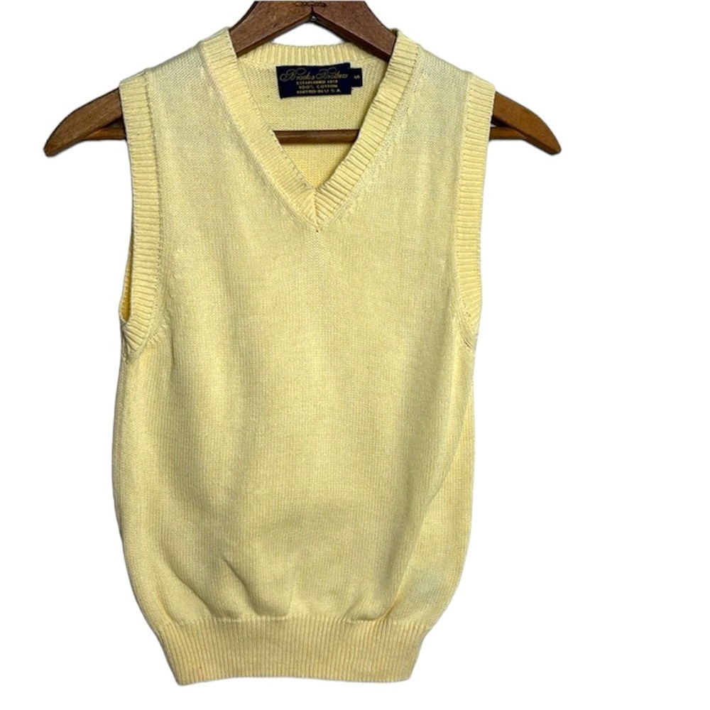 BROOKS BROTHERS yellow sweater vest Kids size Small 100% cotton knitted in USA